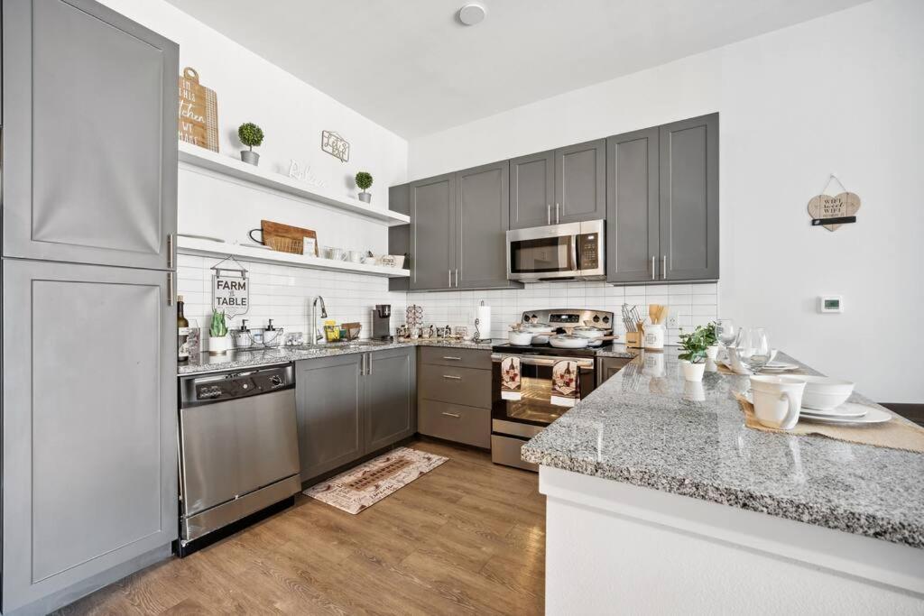 Luxurious 1Bd Apt In Austin Suburb フラッガービル エクステリア 写真